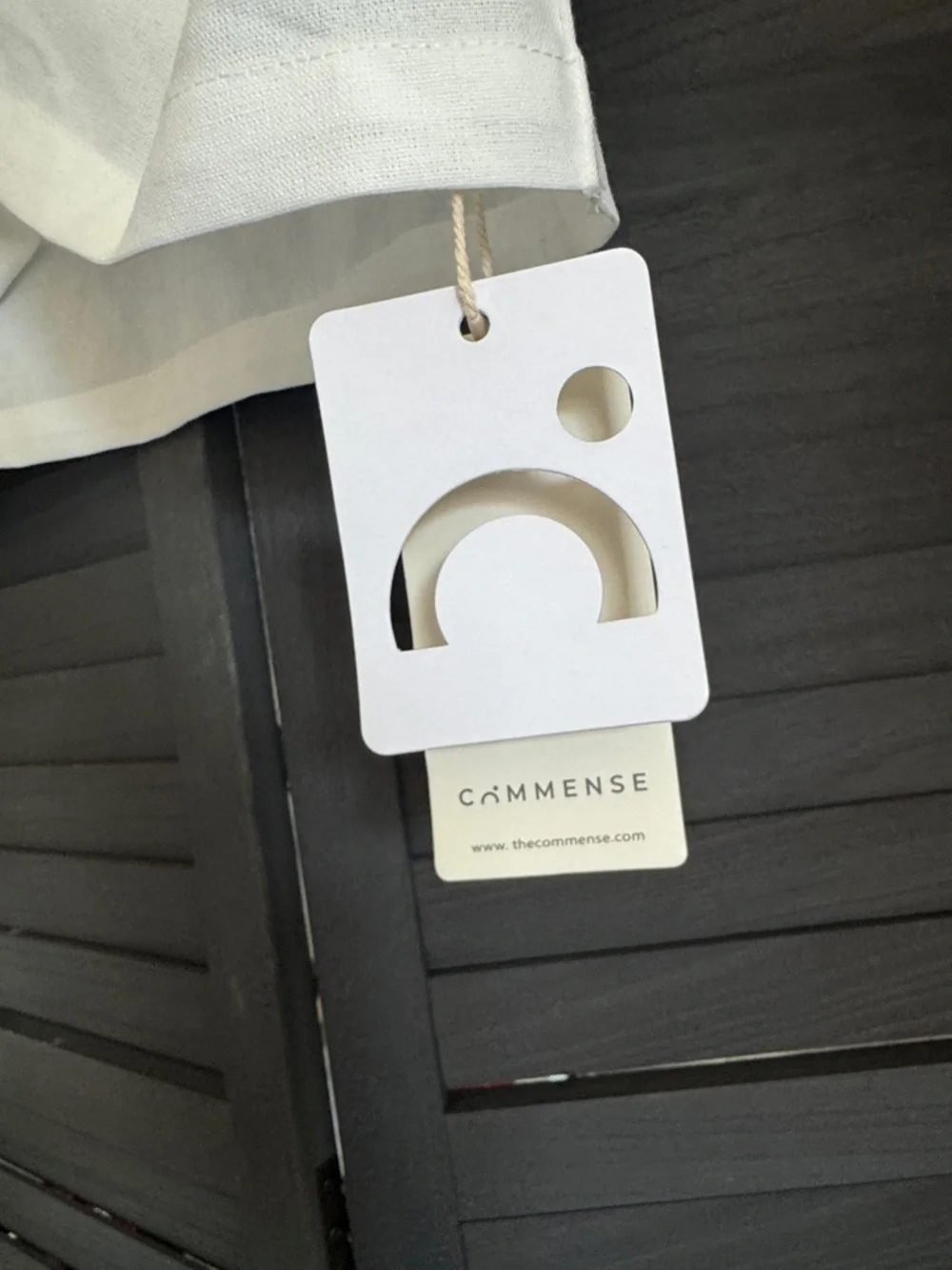 Commense Cropped White Cotton & Linen Button Front Shirt - Picture 4 of 9